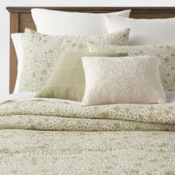 8pc Floral Comforter Set Green - Threshold™ -Household Items Sale GUEST 8a015afd 3d11 4b0c ba31 a8a19a188b85