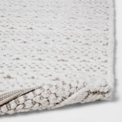 20"x32" Chenille Bath Rug - Threshold™ 7 20"x32" Chenille Bath Rug - Threshold™ -Household Items Sale GUEST c691e09c 25dd 47fd 8eaa e0ddd774557a
