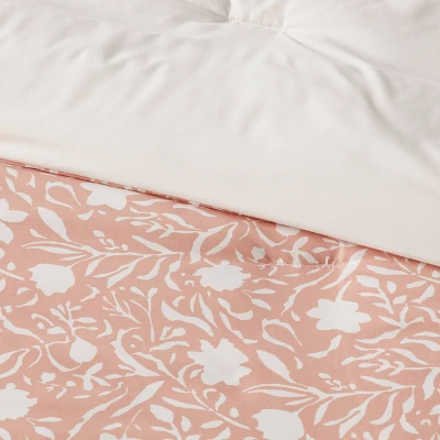 12pc Floral Boho Comforter & Sheets Set Terracotta Pink - Threshold™ 2 12pc Floral Boho Comforter & Sheets Set Terracotta Pink - Threshold™ - Image 2