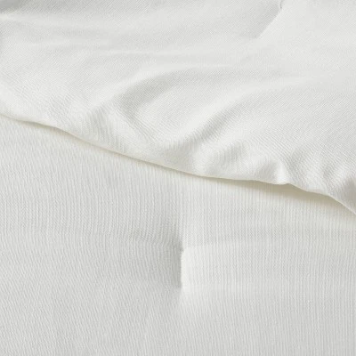 Family-Friendly Comforter & Sham Set Chambray - Threshold™ 3 Family-Friendly Comforter & Sham Set Chambray - Threshold™ - Image 3