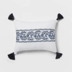 5pc Block Print With Border Comforter Bedding Set White/Blue - Threshold™ -Household Items Sale GUEST f100c0ae 2d47 4f69 94e7 d7e58377c49a